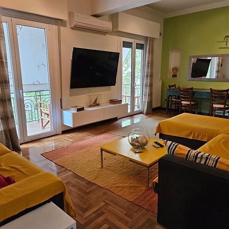 3 Bedder Condo In Ilisia, Megaro Mousikis Athens Luaran gambar