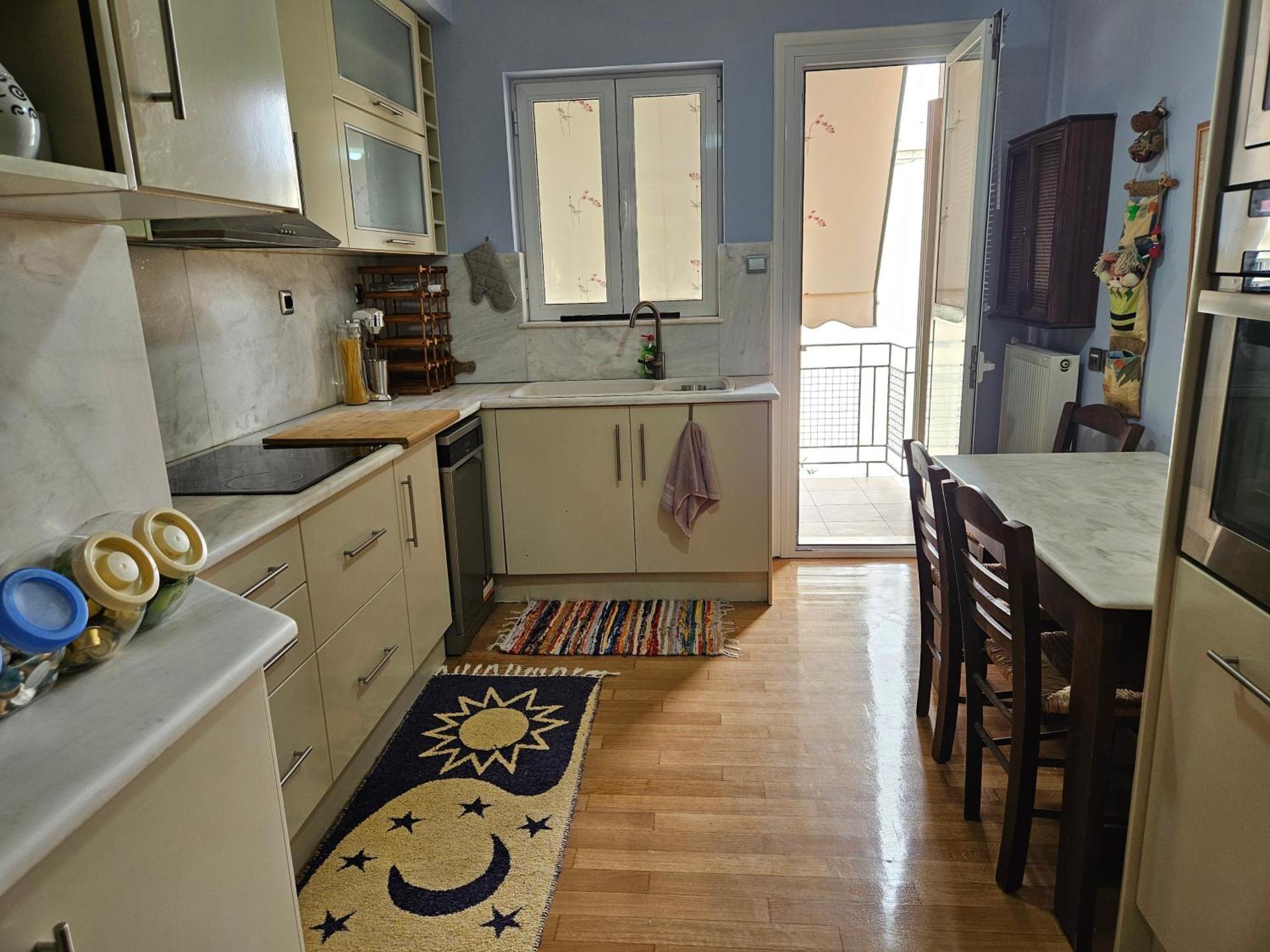 3 Bedder Condo In Ilisia, Megaro Mousikis Athens Luaran gambar