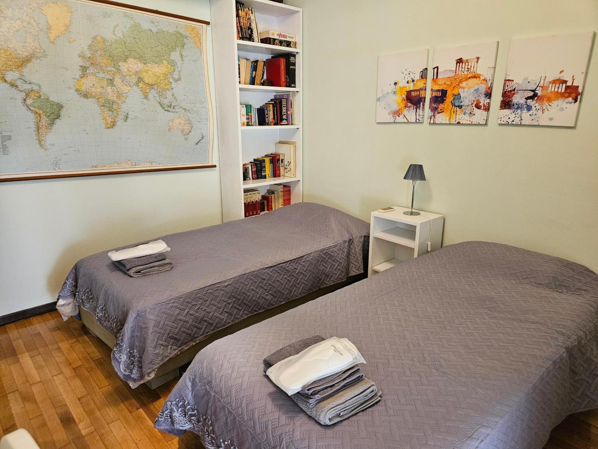 3 Bedder Condo In Ilisia, Megaro Mousikis Athens Luaran gambar